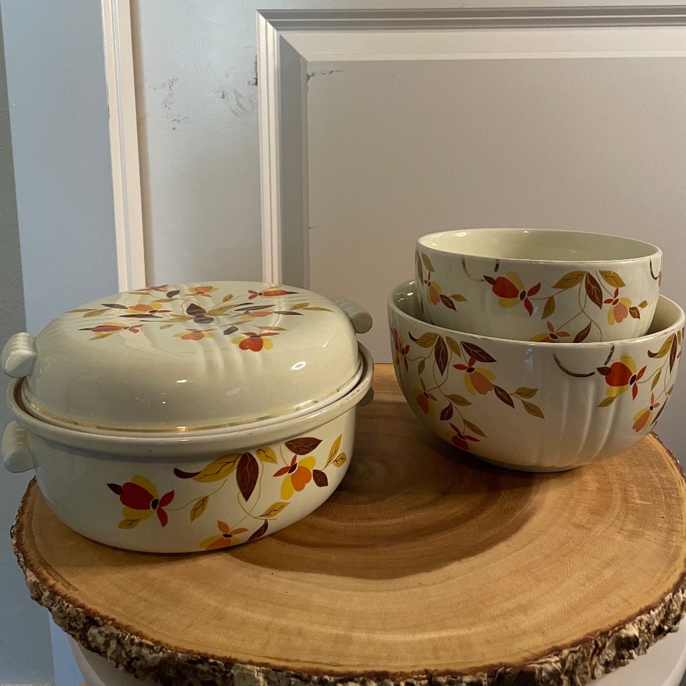 Hall's Superior Vtg. Jewel Tea Autumn Leaf